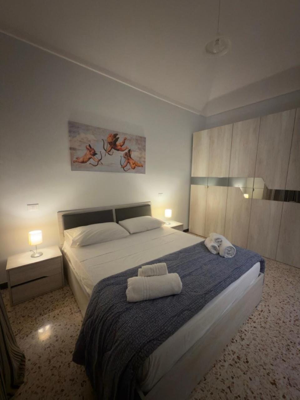 Bed, Photo of the whole room, Bedroom, towels, wardrobe