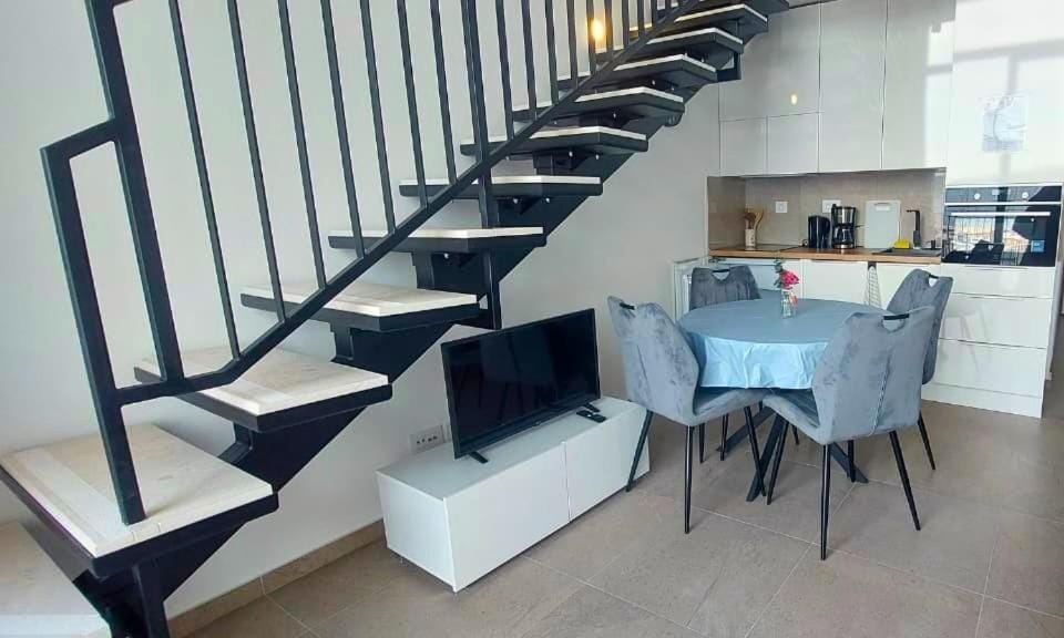 Azure Mare Apartment in Kotor Municipality