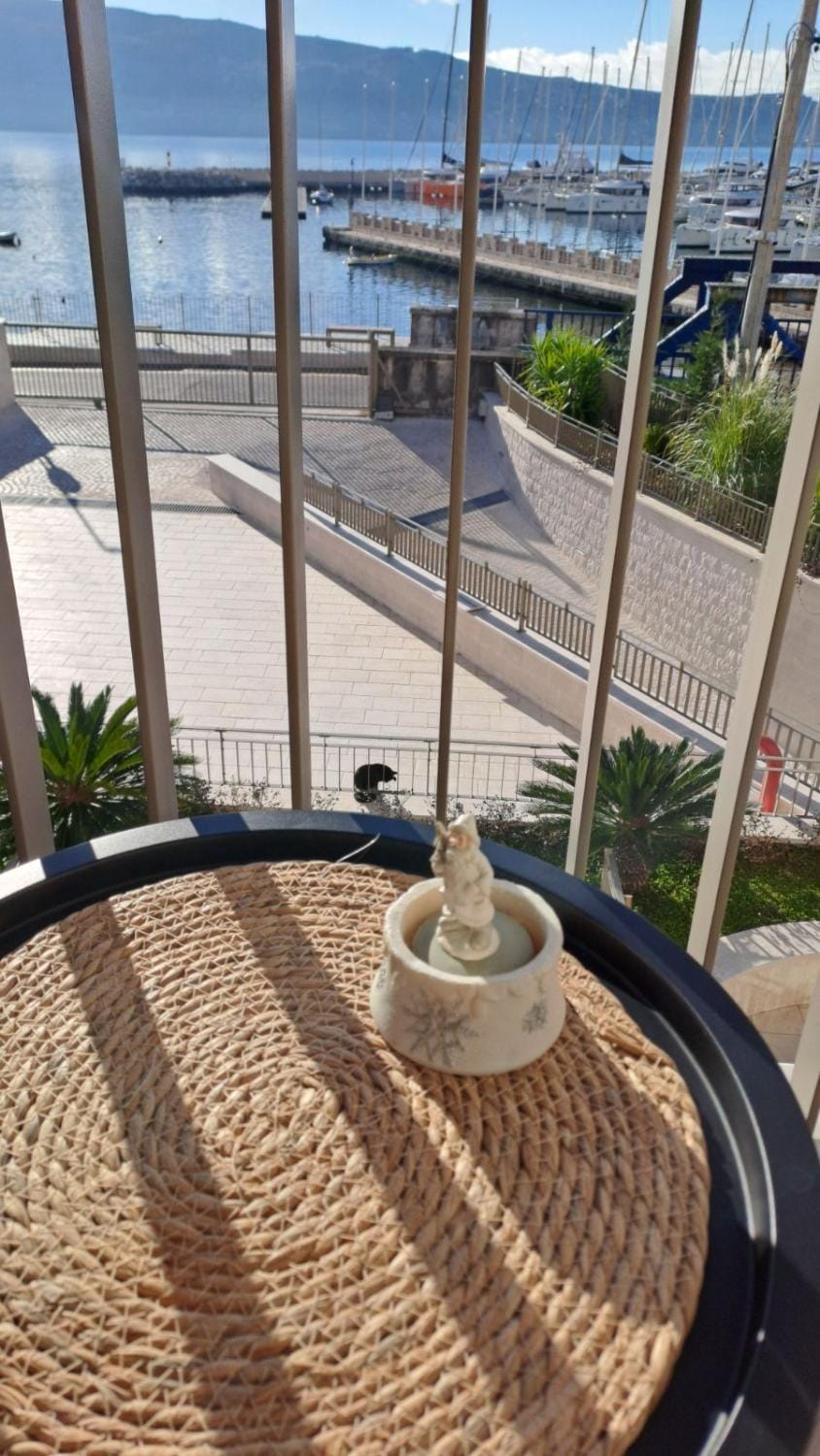 Azure Mare Apartment in Kotor Municipality