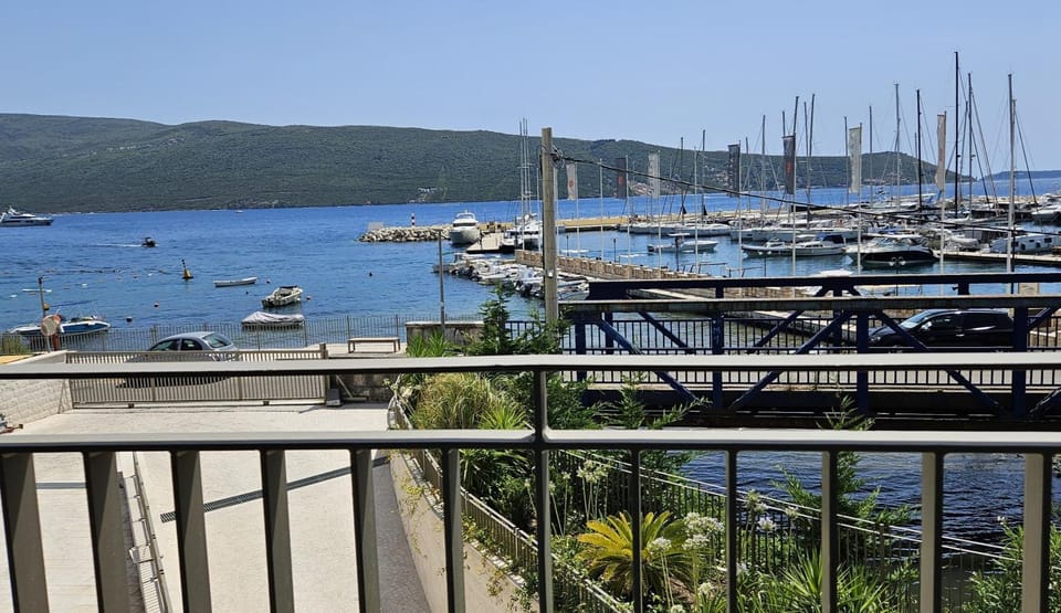 Azure Mare Apartment in Kotor Municipality