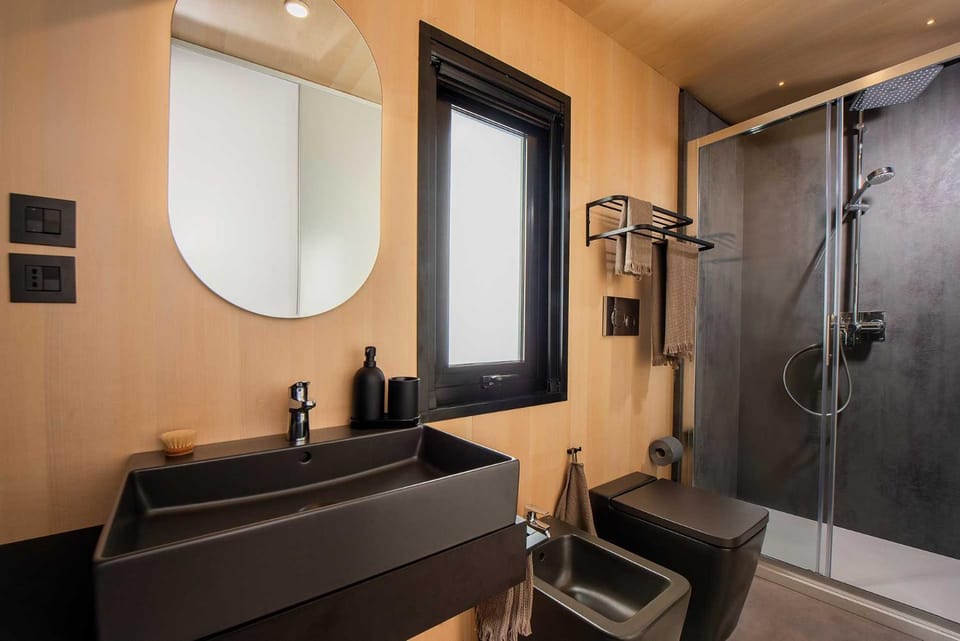 Camping Au Paradis des Campeurs Premium Campground/ 
RV Resort in Roquebrune-sur-Argens