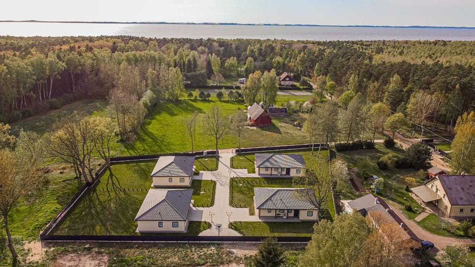 Property building, Natural landscape, Bird's eye view, Street view