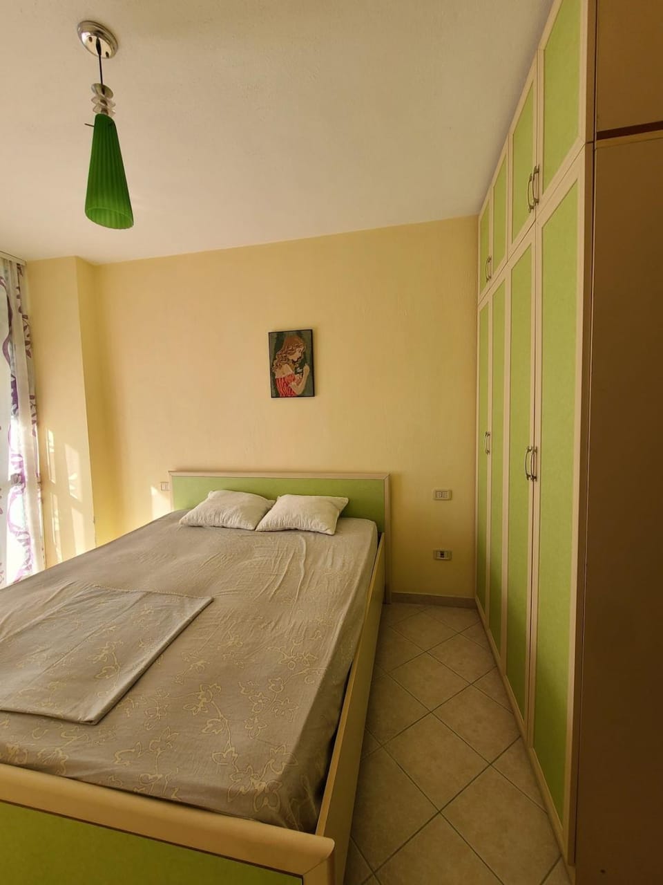 Free Parking & Wi-Fi, Big Apartment, Beach Center Apartment in Tirana County, Albania