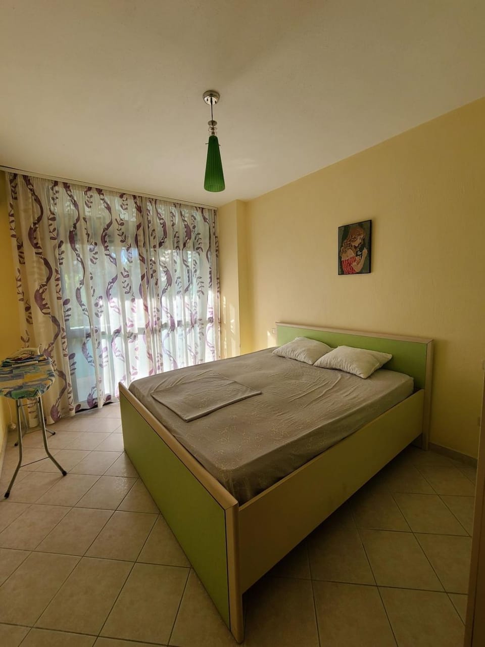 Free Parking & Wi-Fi, Big Apartment, Beach Center Apartment in Tirana County, Albania