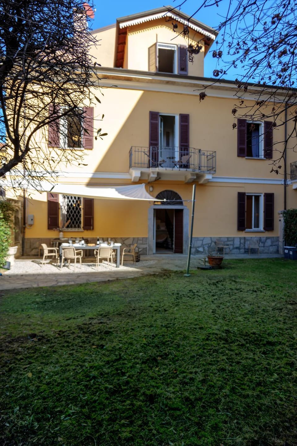 Property building, Garden
