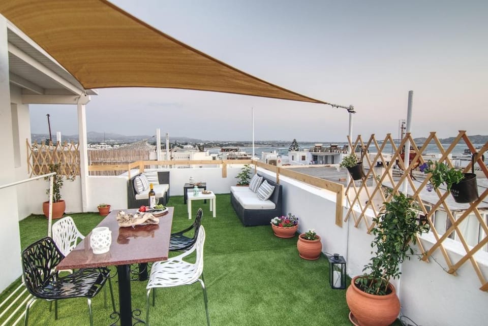 Patio, View (from property/room), Balcony/Terrace