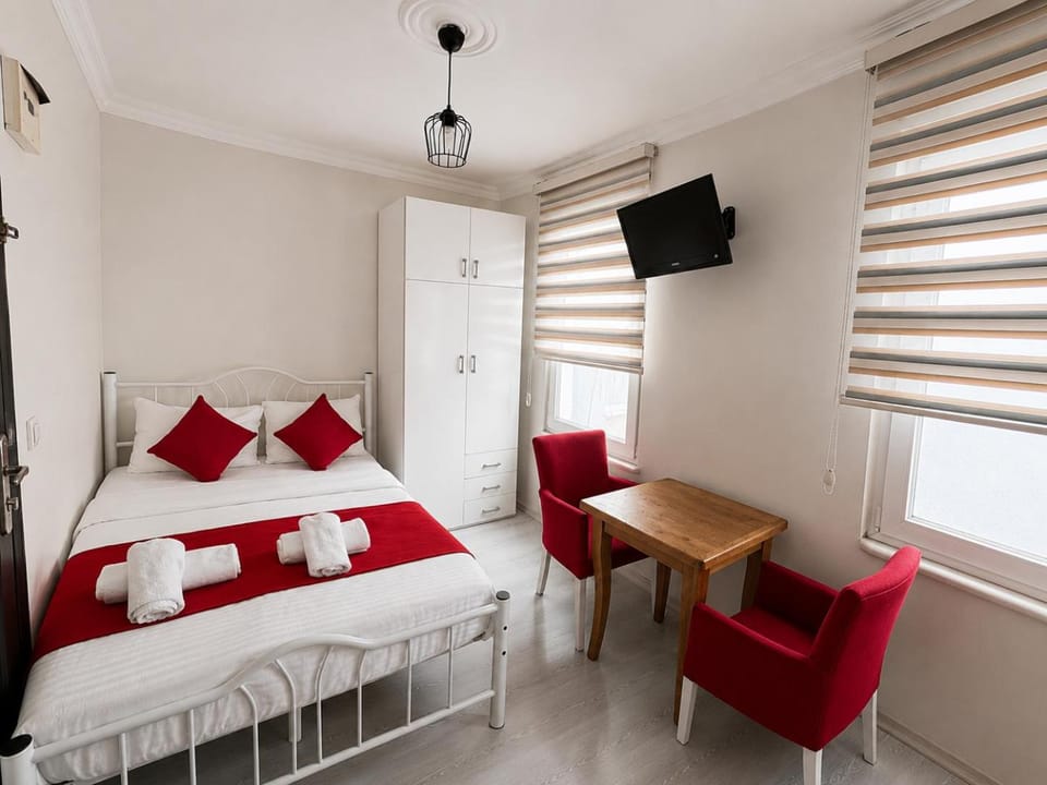 Istanberry - Scarlet Three Bedroom Apartments Hotel in Istanbul