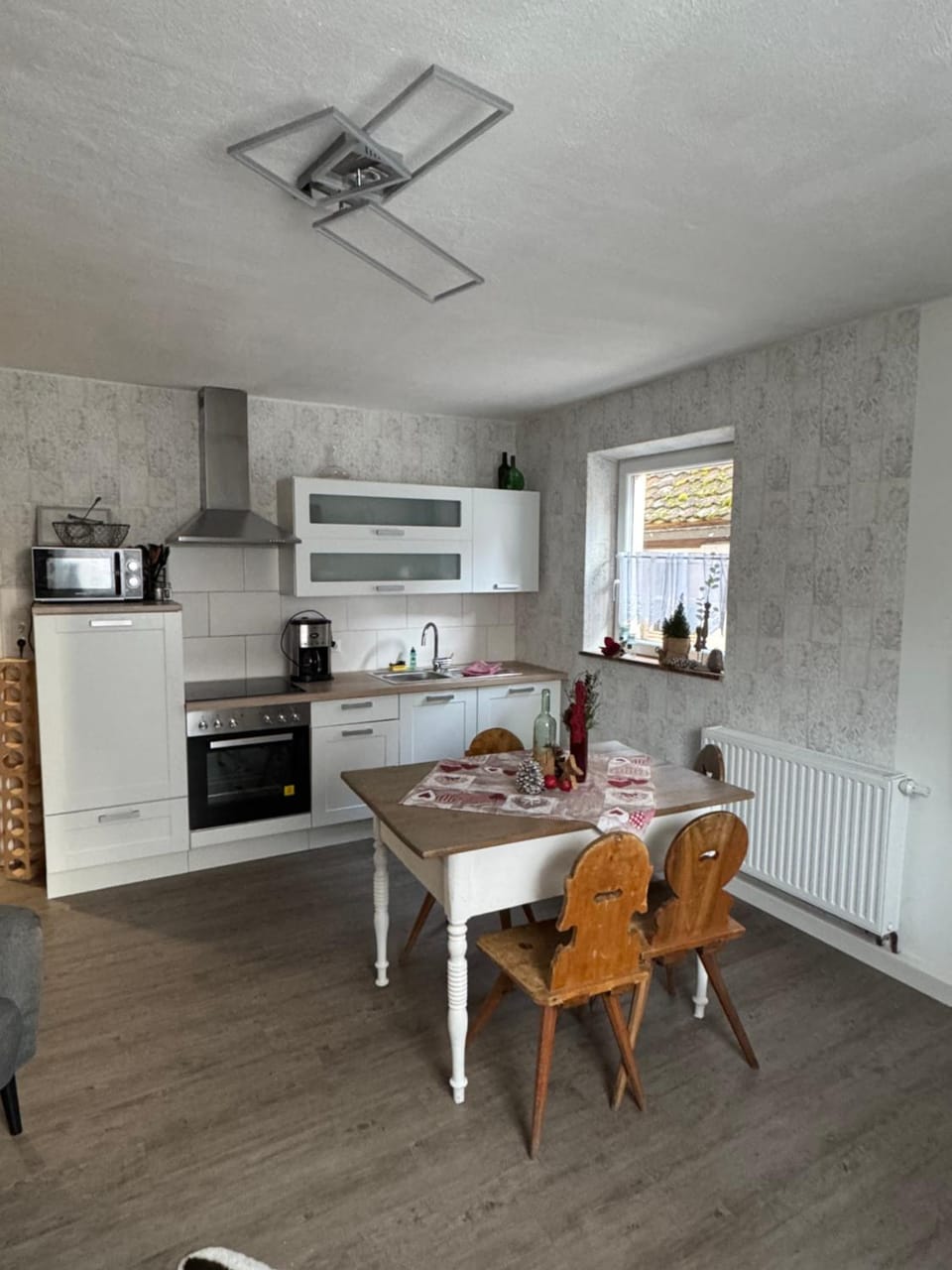 Kitchen or kitchenette, Dining area, kitchen