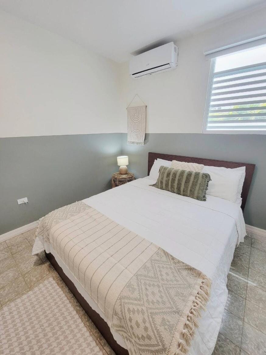 Villa Coco Private Pool 5 Min Walk to Beach Apartment in San Juan