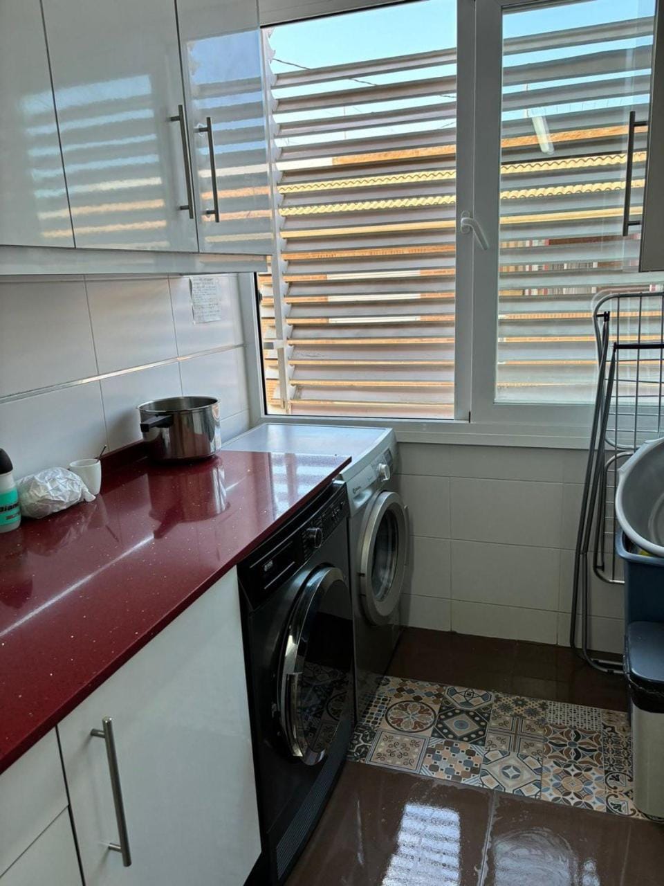 microwave, toaster, washing machine, dryer