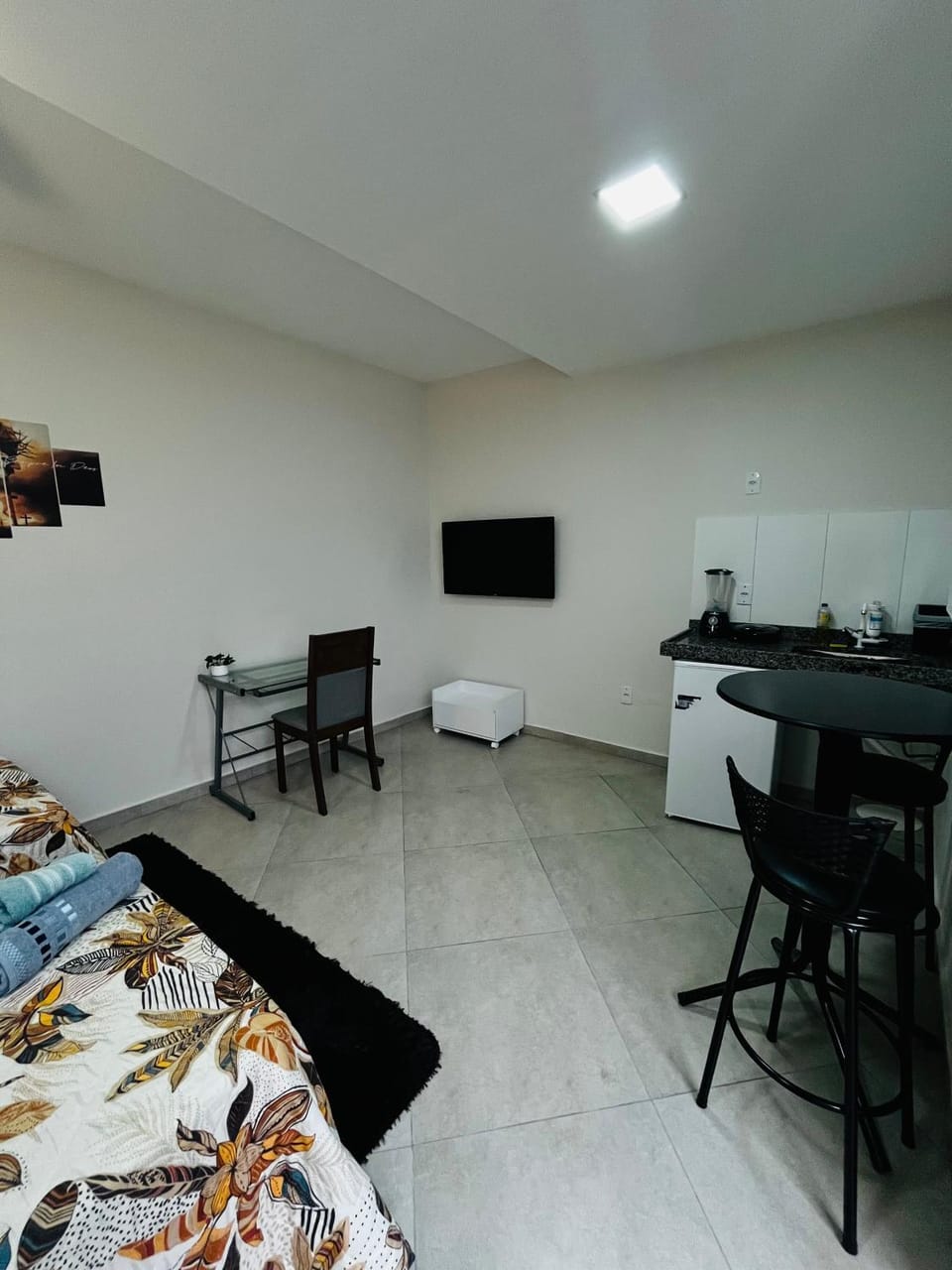 TV and multimedia, Kitchen or kitchenette, Dining area