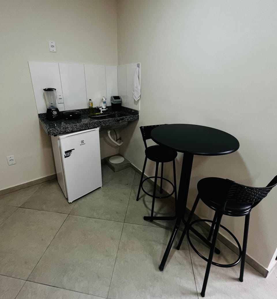 Dining area, minibar