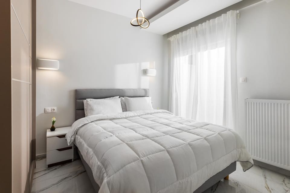 Bed, Photo of the whole room, Bedroom, internet