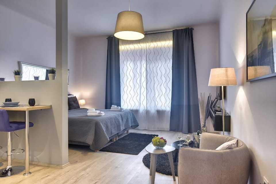 Living room, Seating area, Bedroom