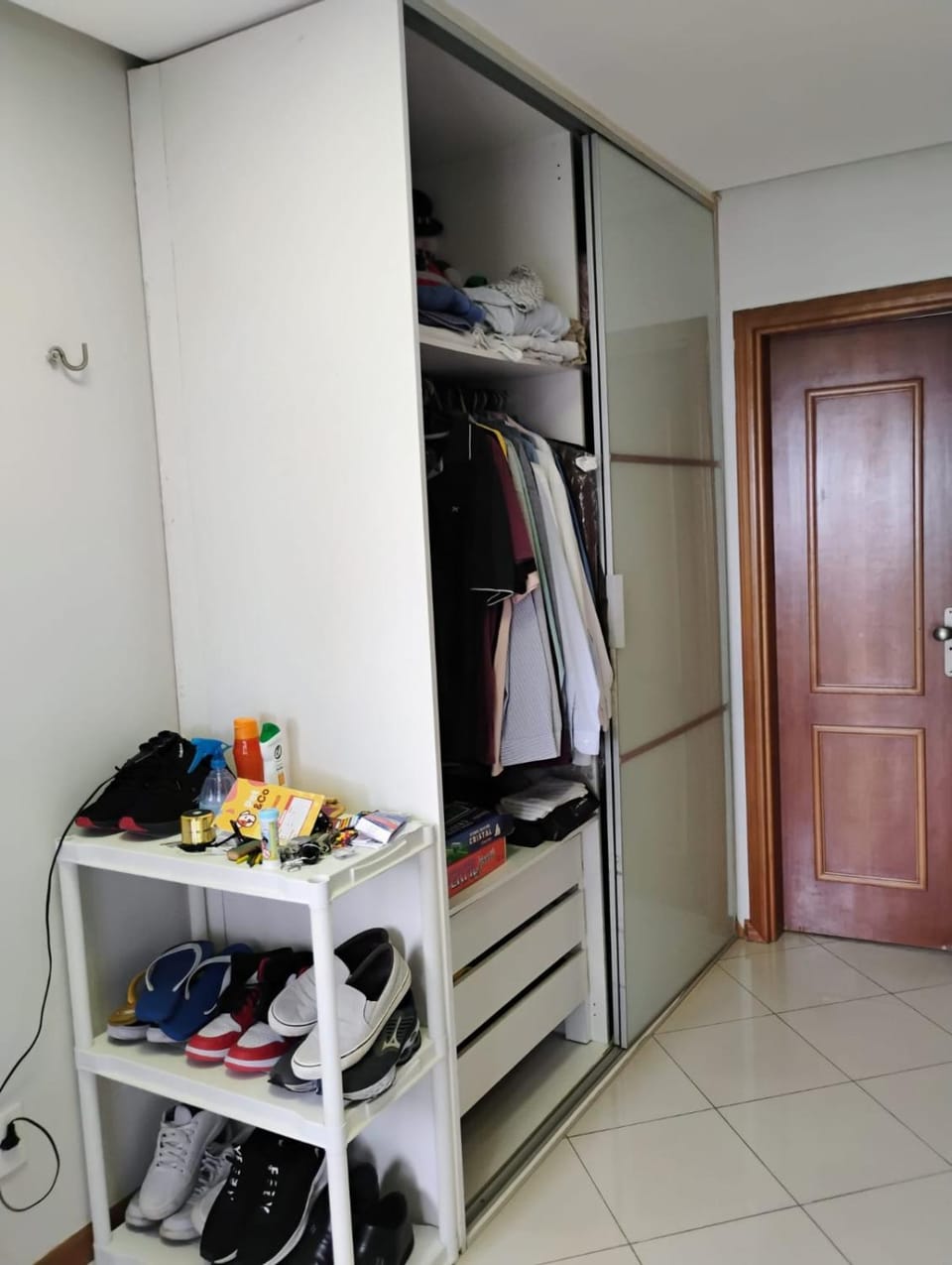 wardrobe