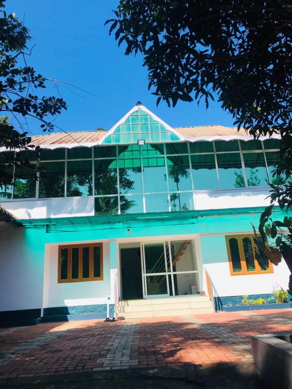 Property building, Day