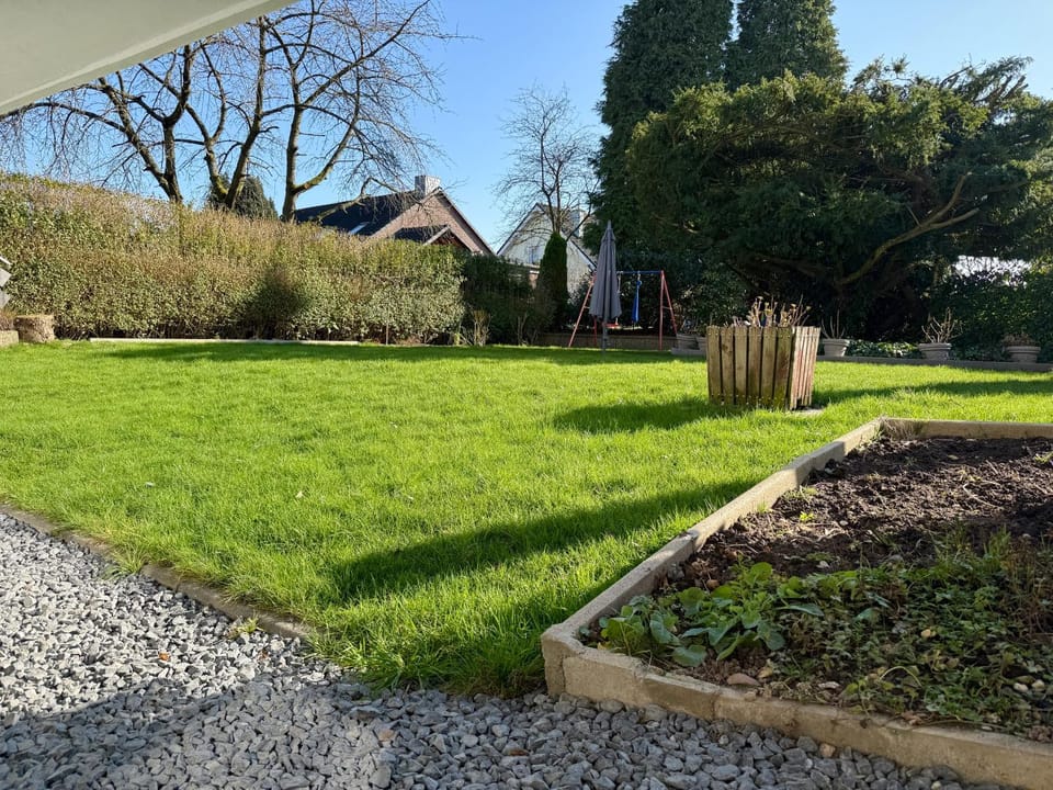 Property building, Garden