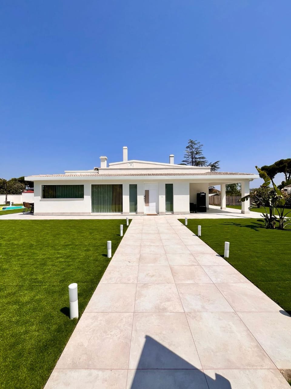 Property building, Garden