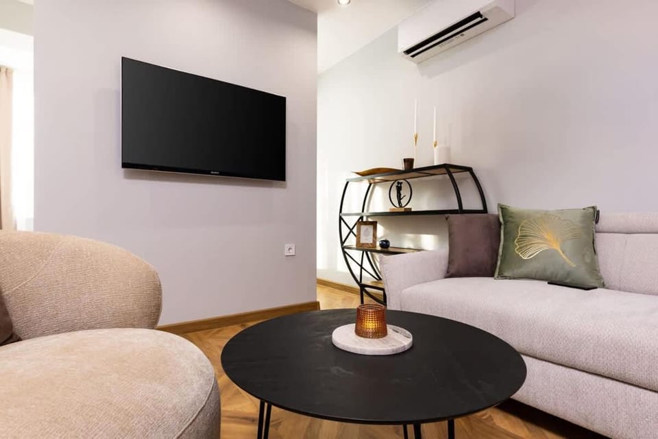 Happy People 2 BD, Central Plovdiv by Flat Mаnager Apartment in Plovdiv