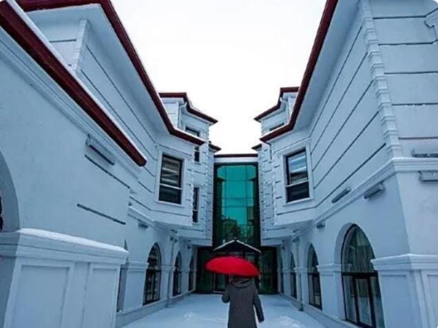 kars-i şirin otel Hotel in Turkey