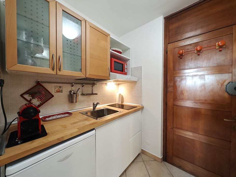 Hostdomus - Silvialpina Apartment in Sestriere