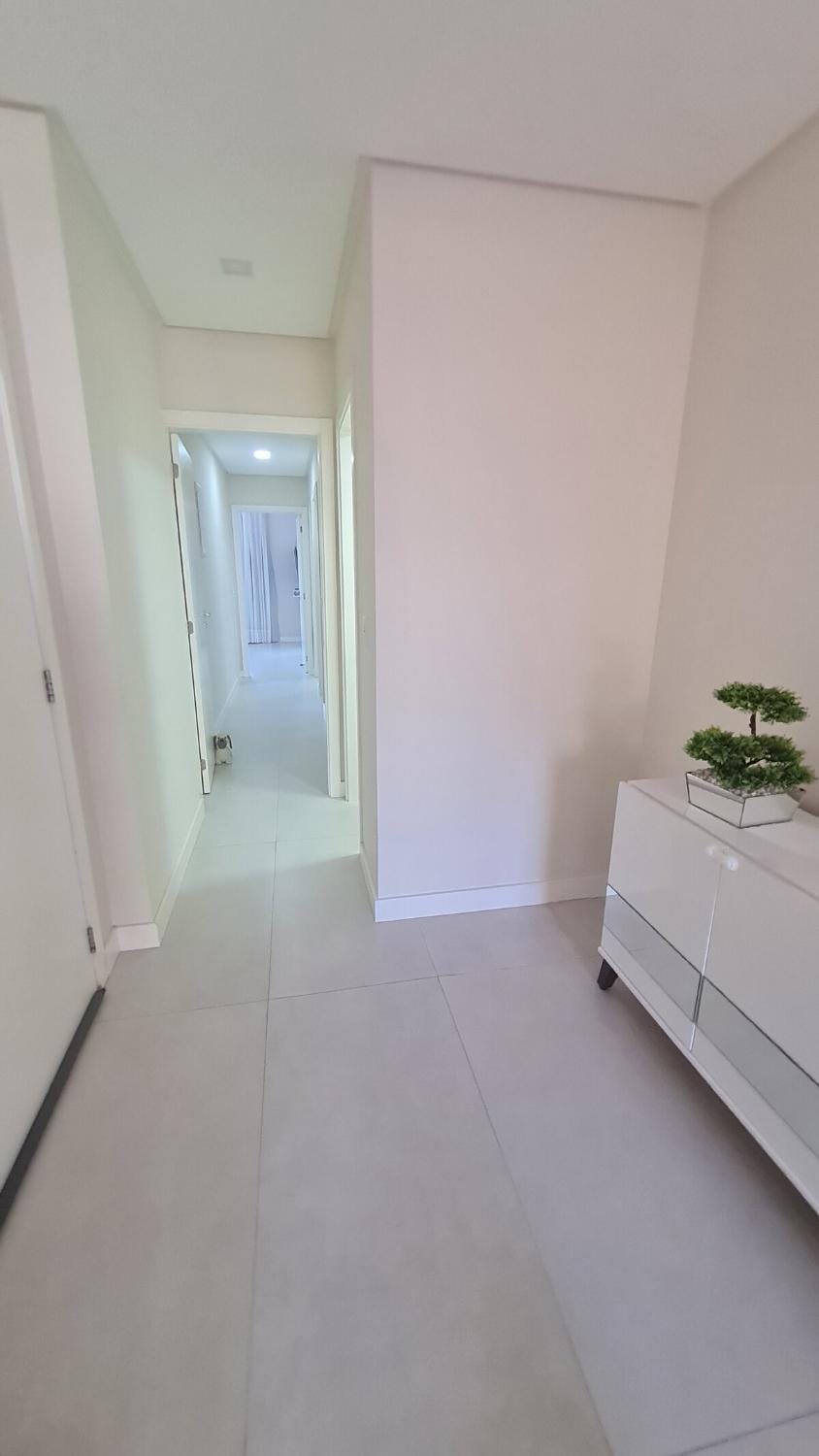 Apartamento no centro de Itapema Apartment in Itapema