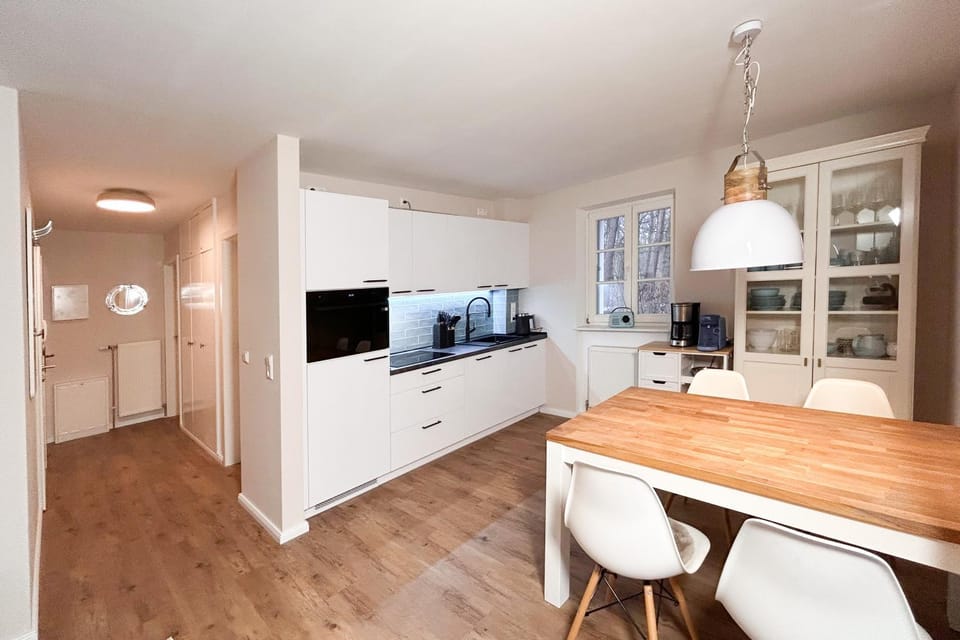 TV and multimedia, Dining area, Evening entertainment