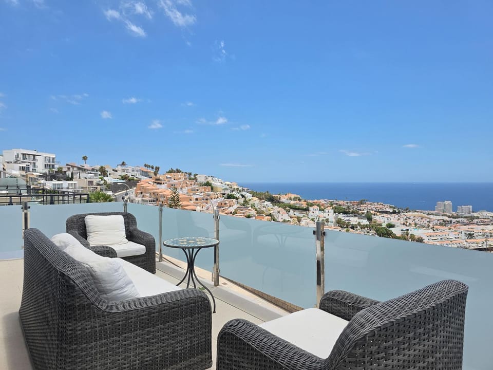 KARAT Villa Pyrite Villa in Costa Adeje