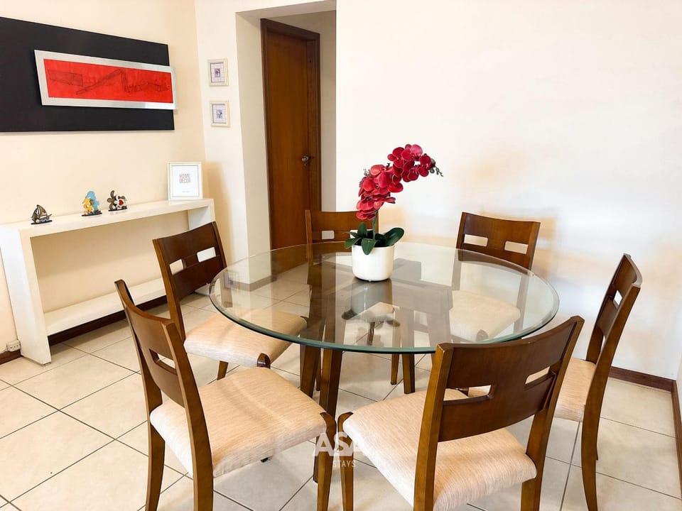 Dining area, Dinner