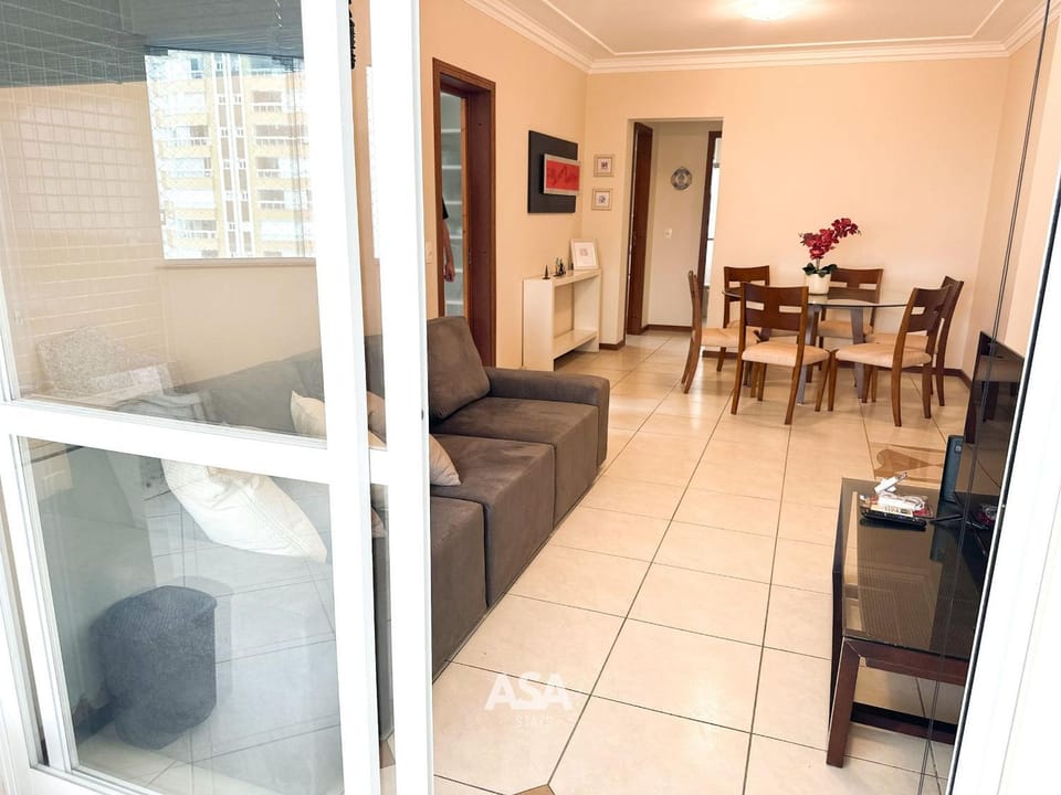 Communal lounge/ TV room, TV and multimedia, Living room
