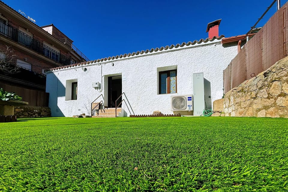 Inner courtyard view