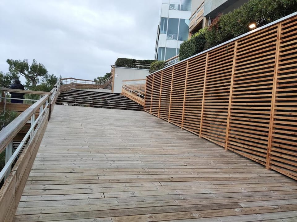 LA RESIDENCE COSTA PLANA, Appt 204, VUE SUR LA MER Apartment in Cap-d'Ail