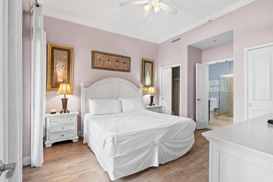 Bed, Bathroom, Decorative detail, Bedroom