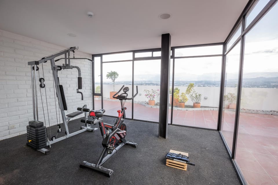 Mumbai Corner View Studio Apartment in Quito