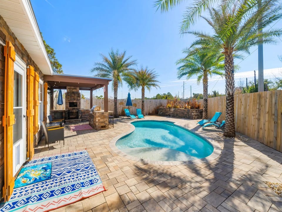 Patio, BBQ facilities, Garden, Swimming pool