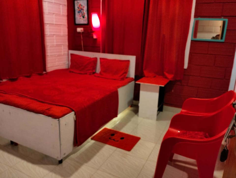 Greenland Guest House Ac and Non Ac Apartment in Karnataka