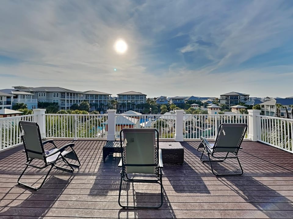 Sunny Side Up House in Rosemary Beach