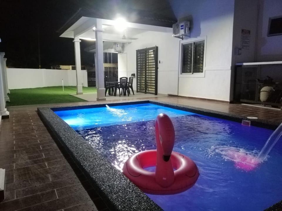 casa610 HOMESTAY PD House in Port Dickson