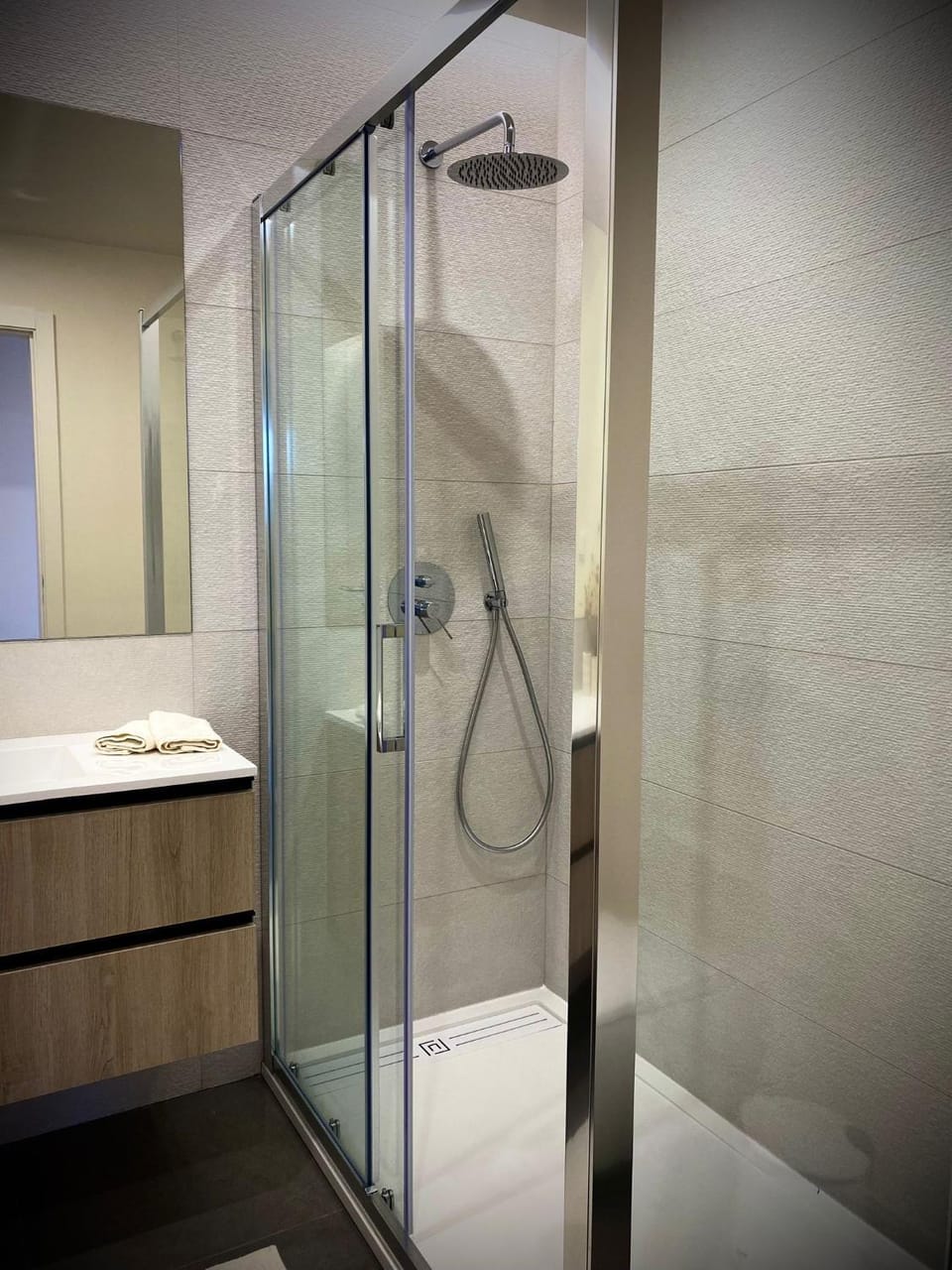 Shower, Bathroom