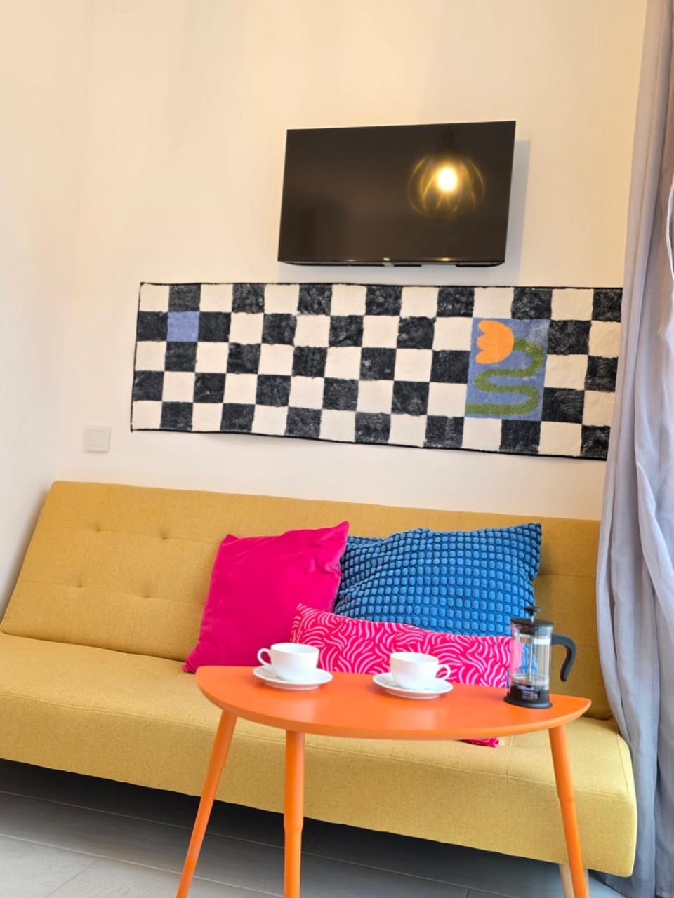 TV and multimedia, Living room, Seating area