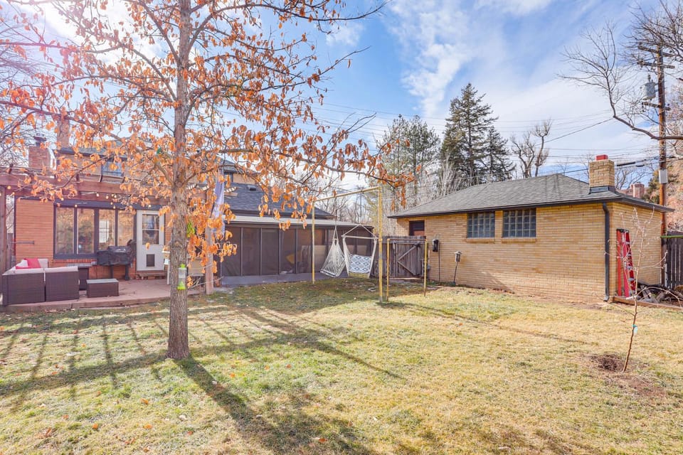Half-Mi to UNC: Historic Dtwn Greeley Home House in Greeley