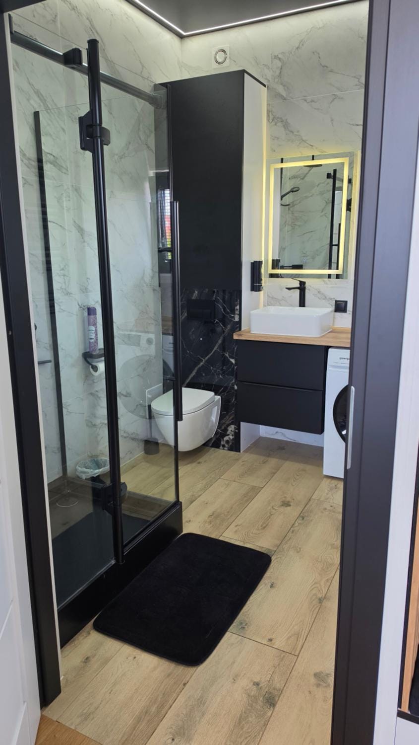 Shower, Bathroom