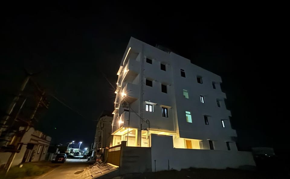Property building, Night