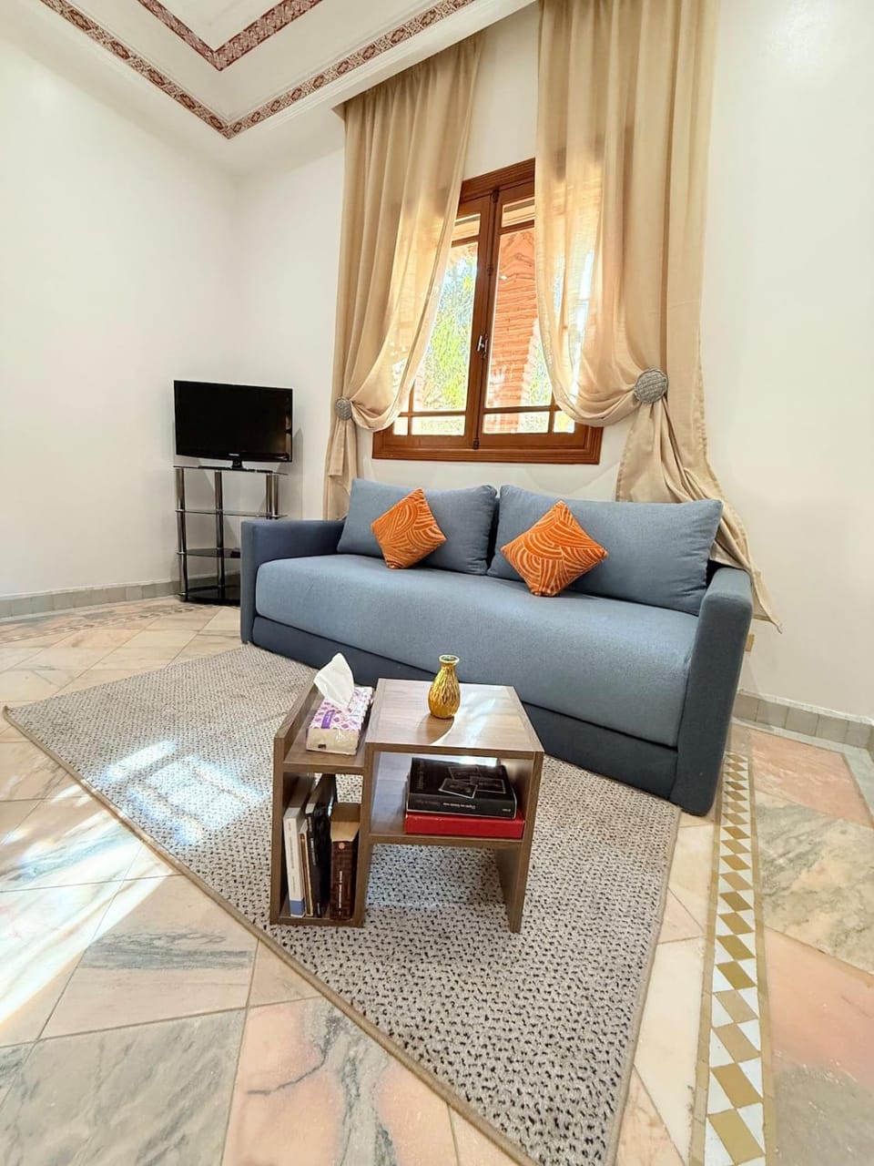 Seating area, furniture