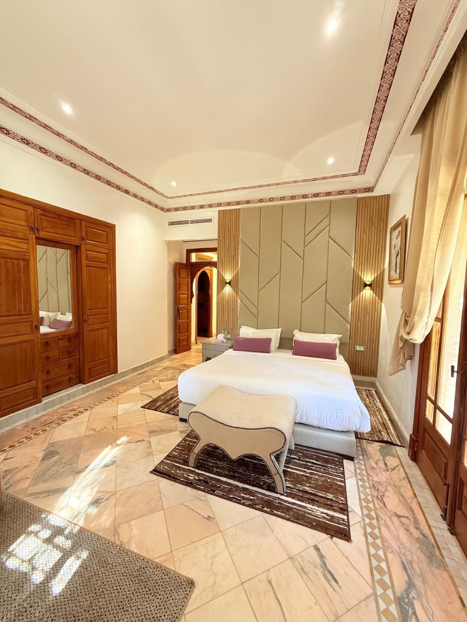 Bed, Photo of the whole room, Bedroom, wardrobe
