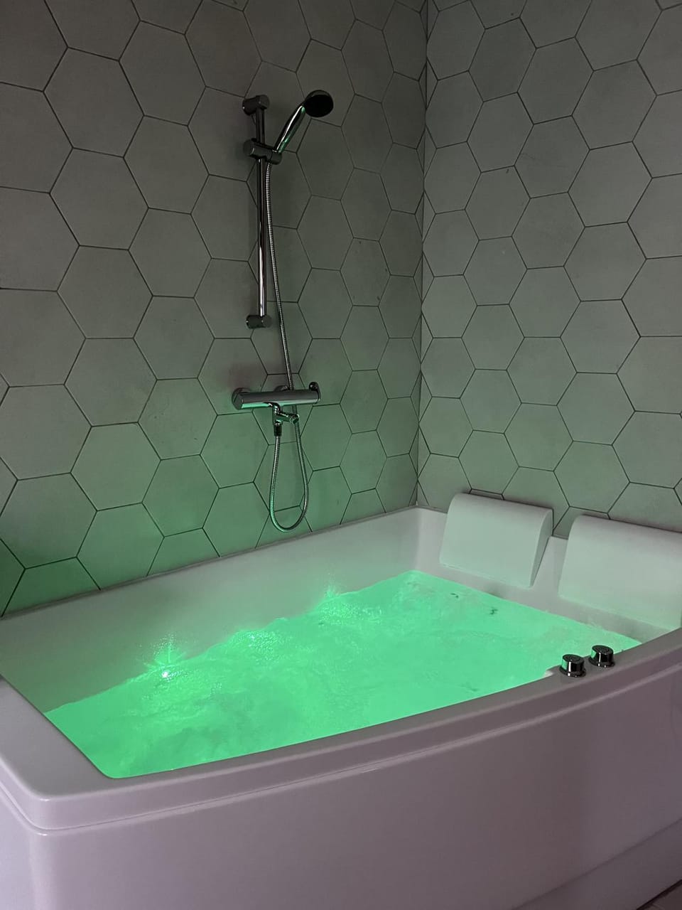 Hot Tub, Bathroom, Bath
