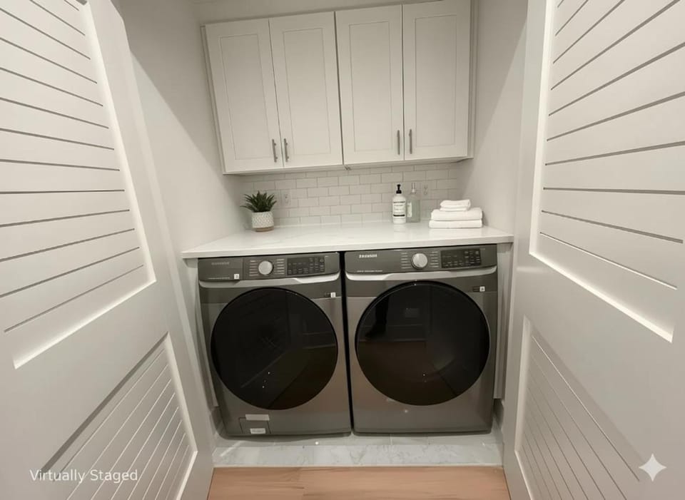 Modern Luxury 3BR 2BA 10 minutes to NYC Apartment in Weehawken