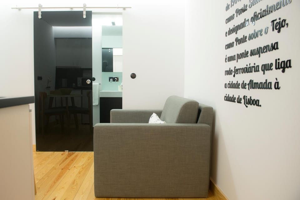Bathroom, Kitchen or kitchenette, Living room, Dining area