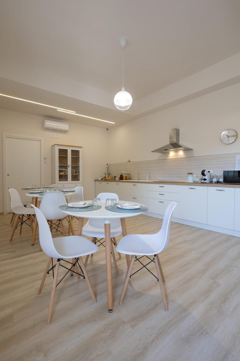 Communal lounge/ TV room, Internal: Not applicable to any particular room