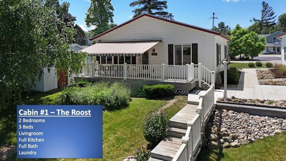 The Roost House in Houghton Lake